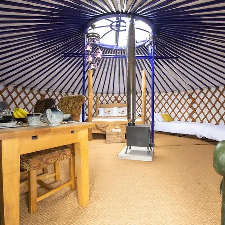 Tatil Evi Kestrel Yurt Bainbridge
